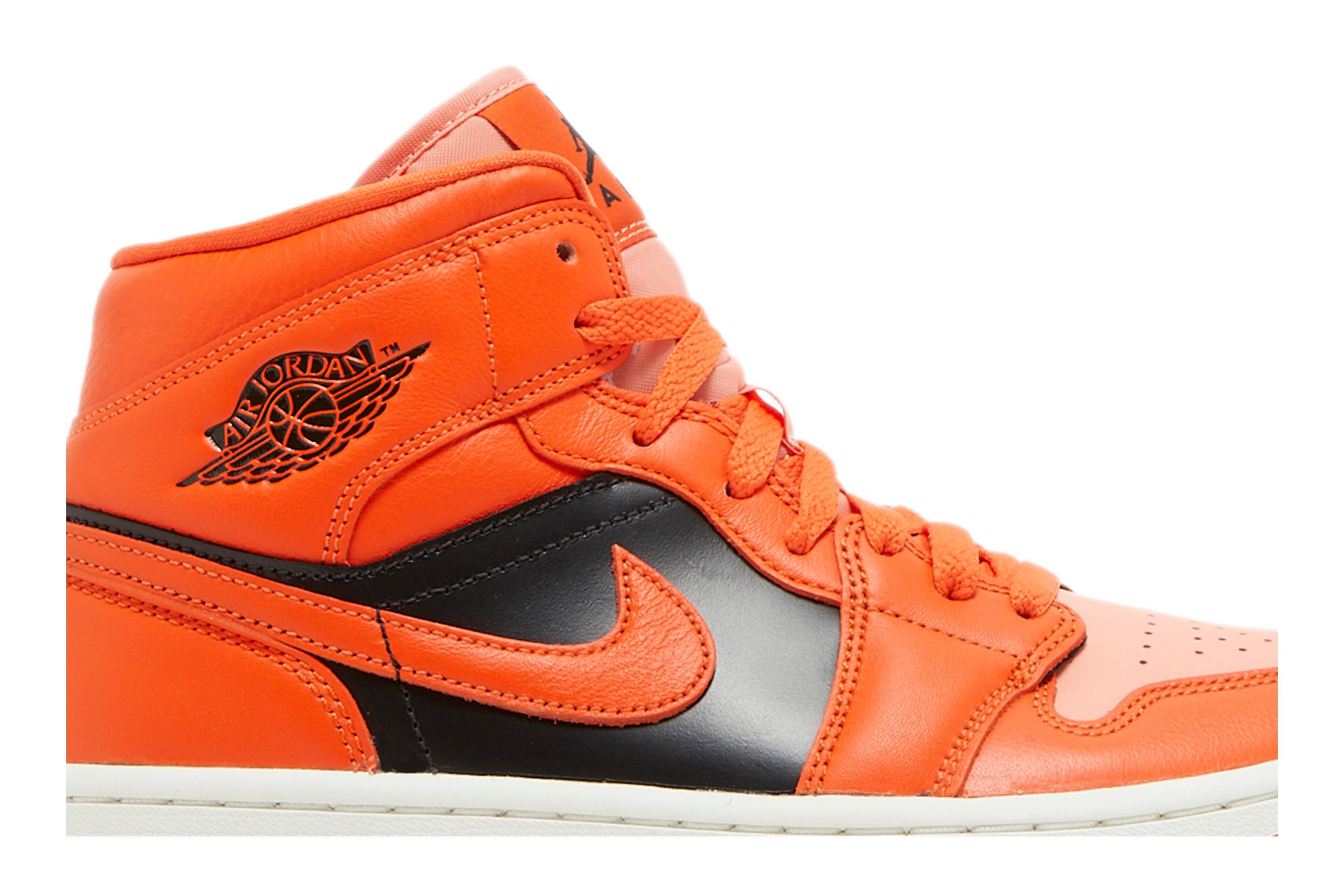 Wmns Air Jordan 1 Mid SE 'Rush Orange' - 2