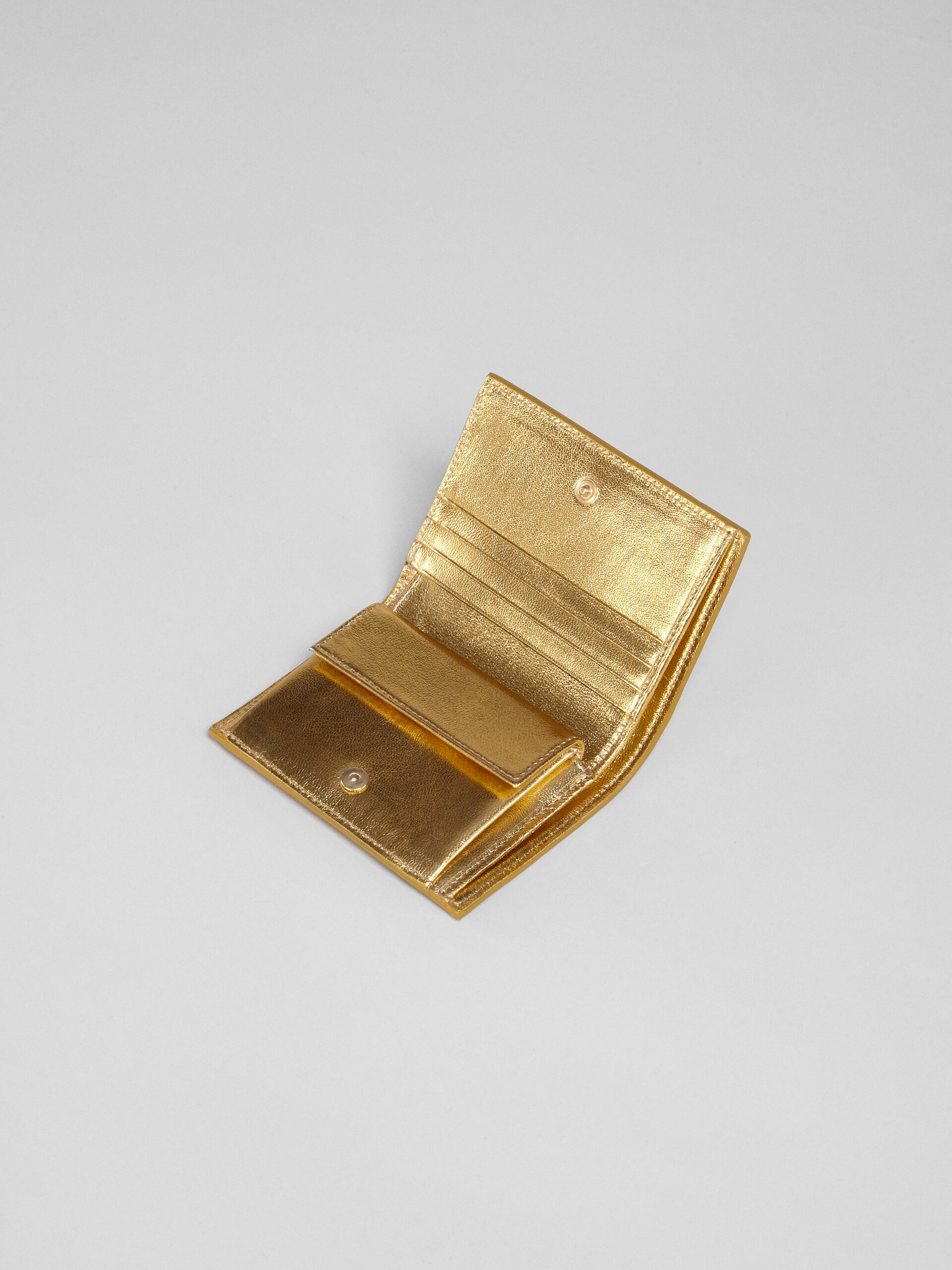 GOLD METALLIC LEATHER BI-FOLD WALLET - 3