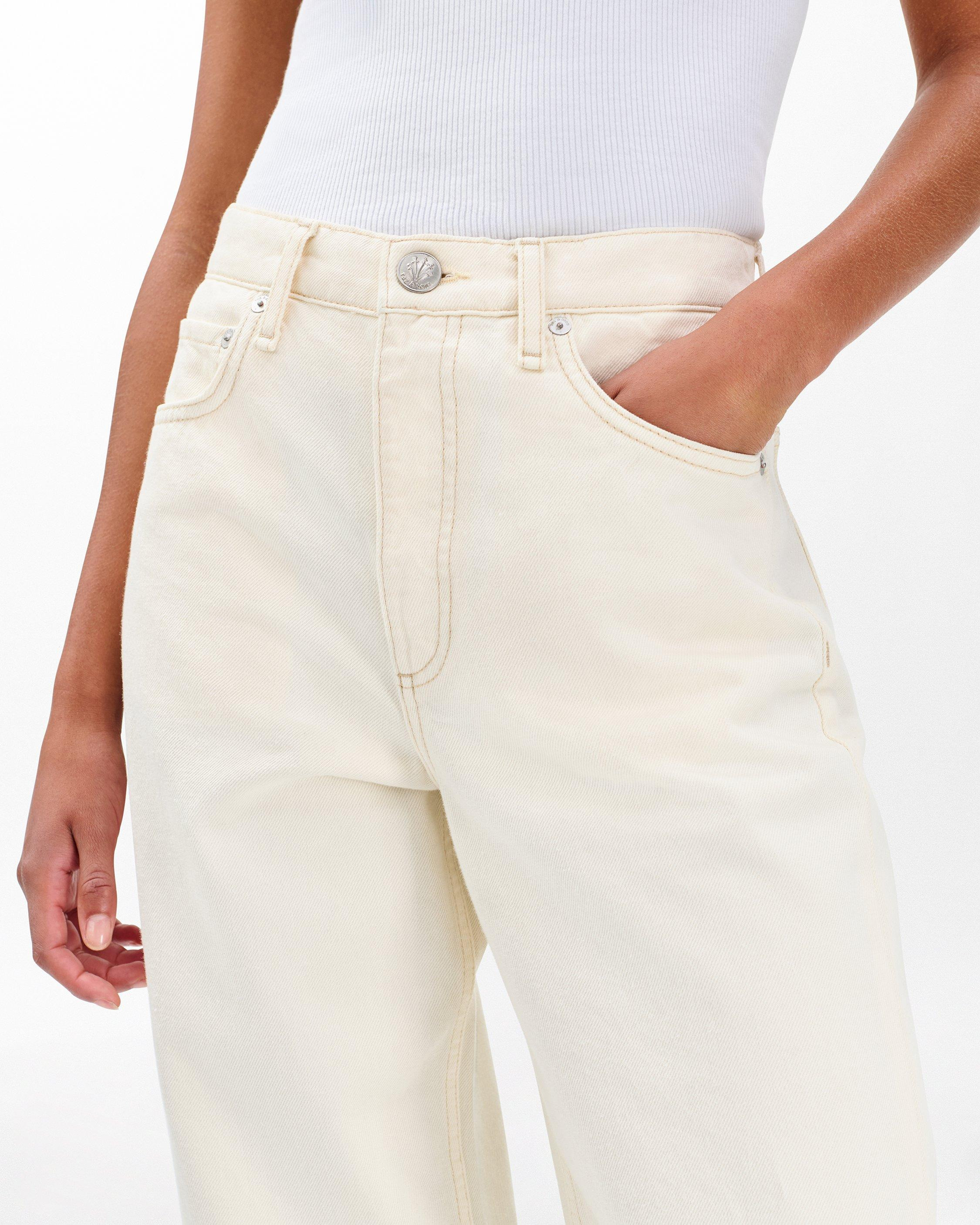Shea Relaxed Straight Jeans
Vintage Stretch in Ecru - 5