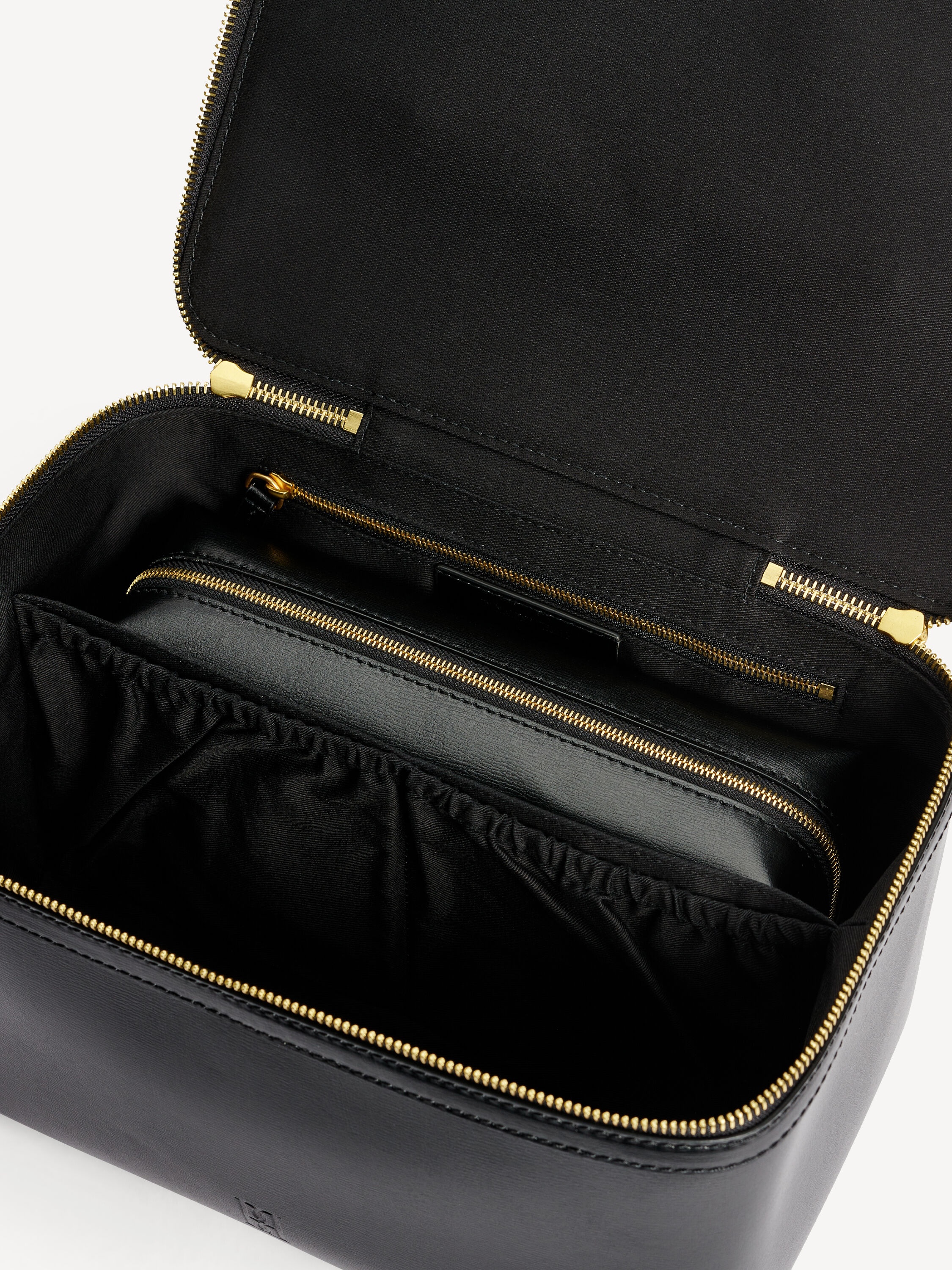 Aya Beauty cosmetics case - 2