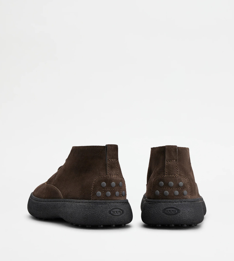 Tod's TOD'S W. G. DESERT BOOTS IN SUEDE - BROWN outlook