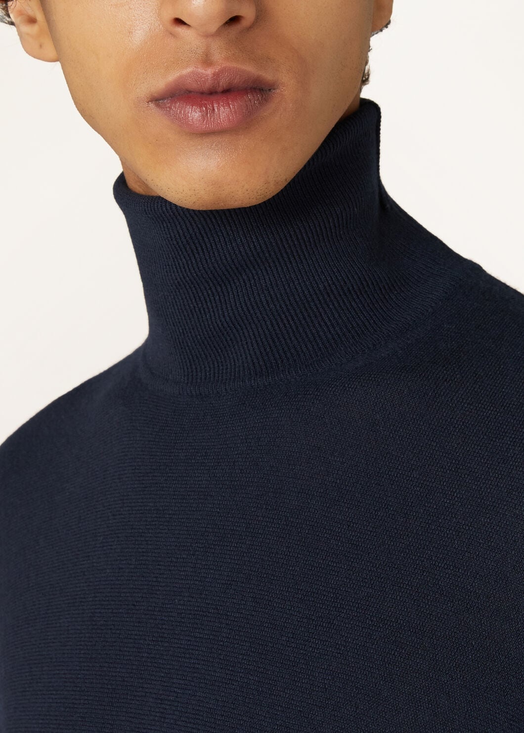 Turtleneck - 3