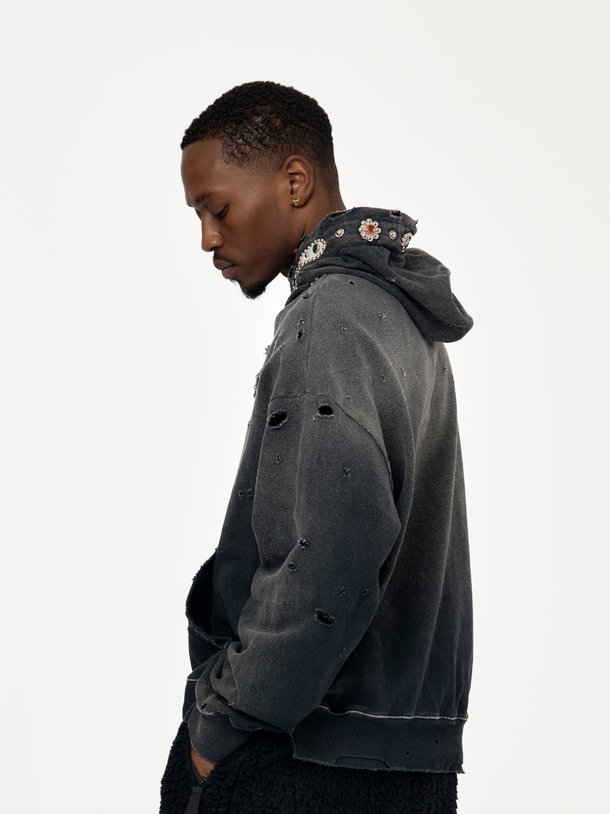 SWT KNIT THRILLER DAMAGED HOODIE (STUDS) (BLACK) - 2