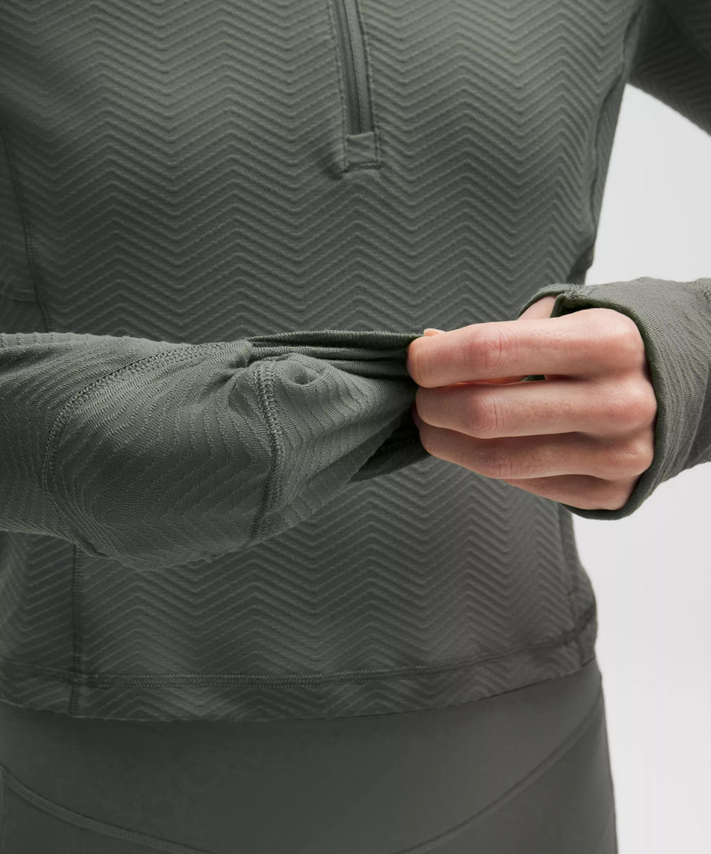 It's Rulu Cropped Half Zip 7