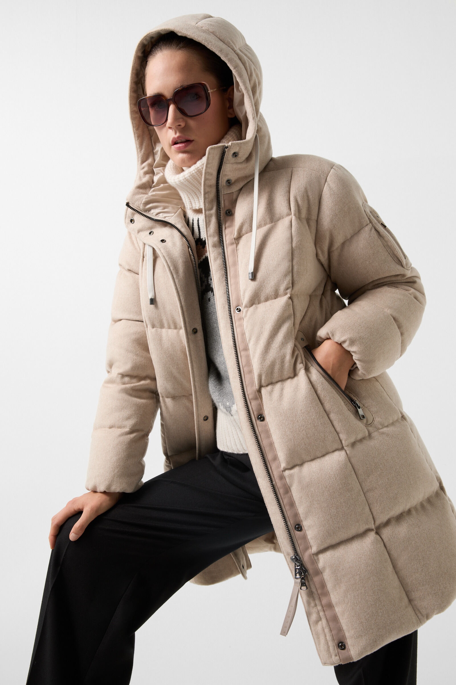 Fanja Cashmere and down coat in Beige - 8