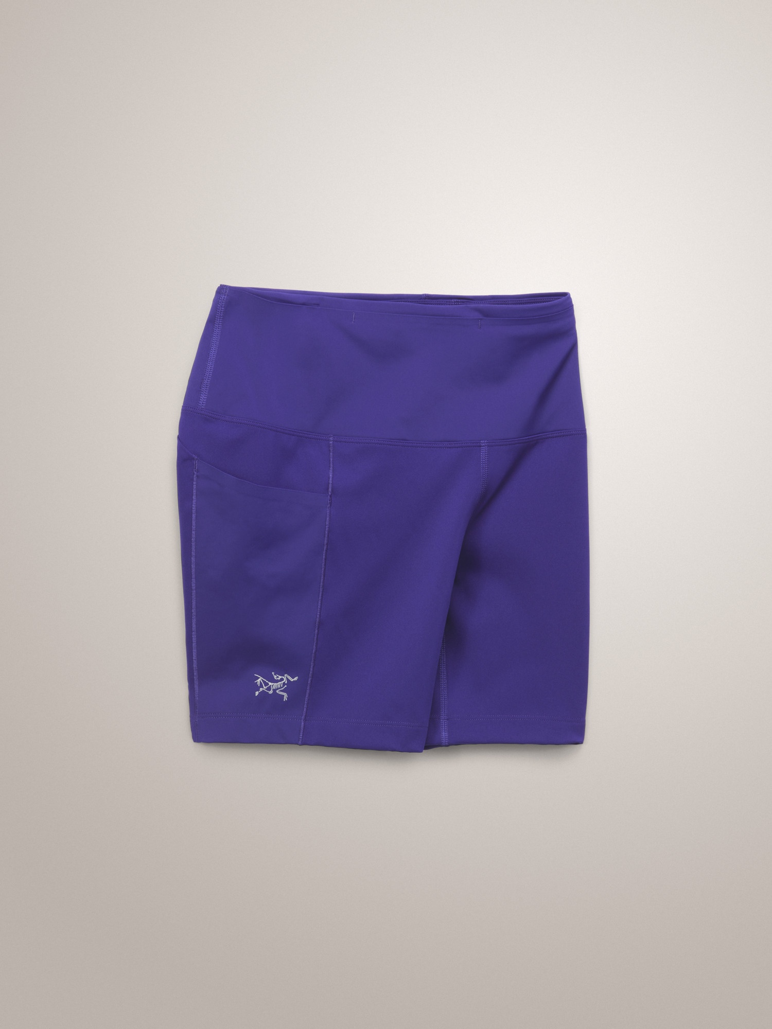 Essent High-Rise Utility Short 6" - 9