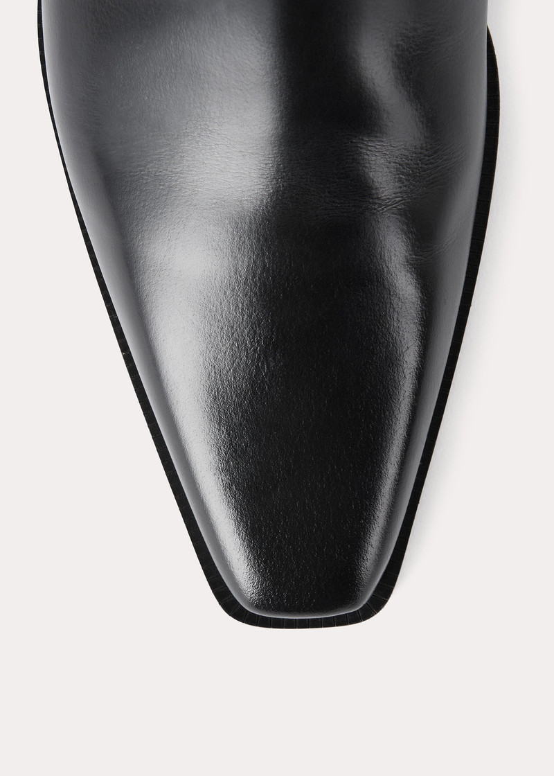 Totême The City Boot black outlook