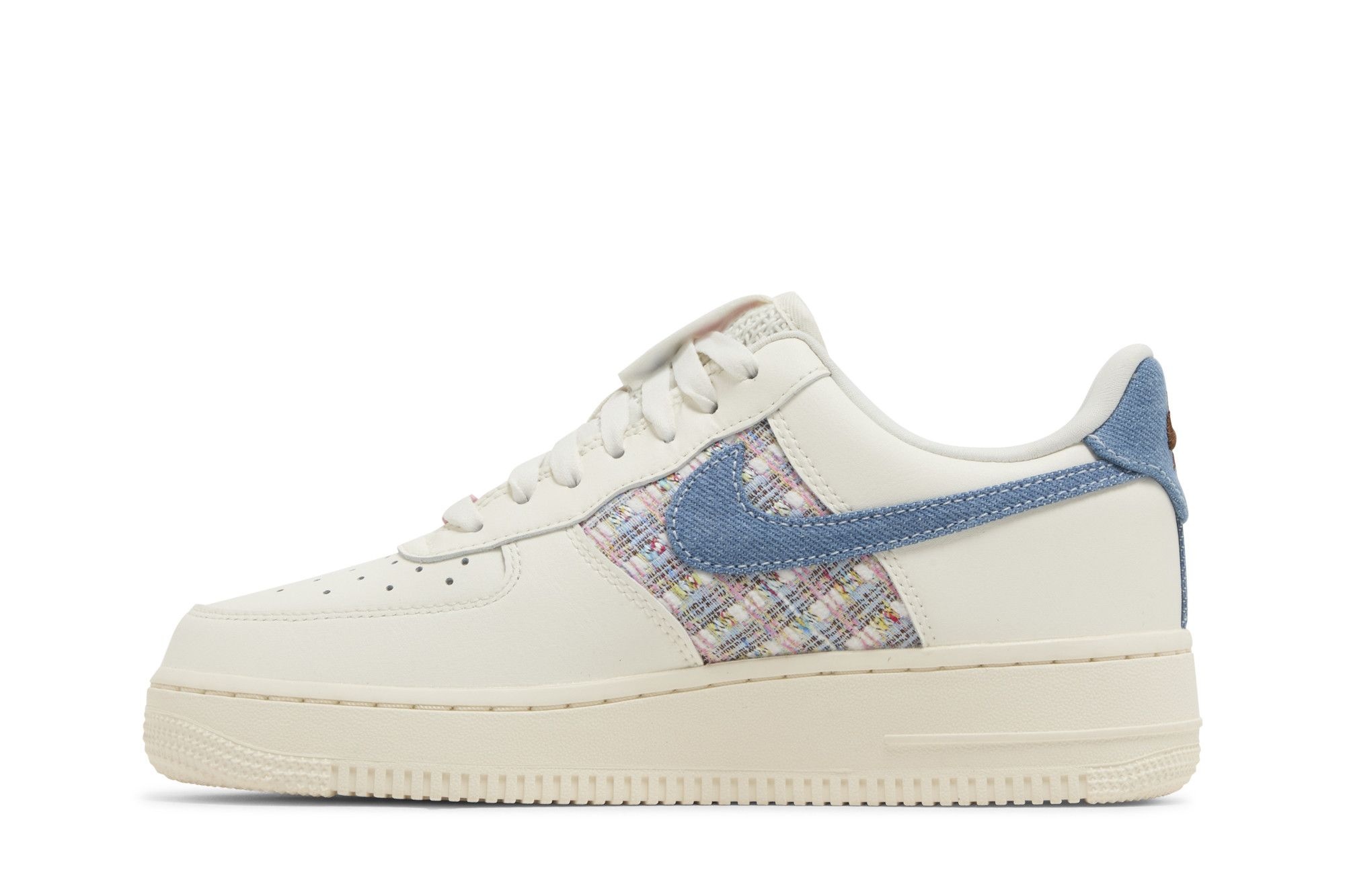 Wmns Air Force 1 Low '07 LX 'Denim Bouclé' - 3