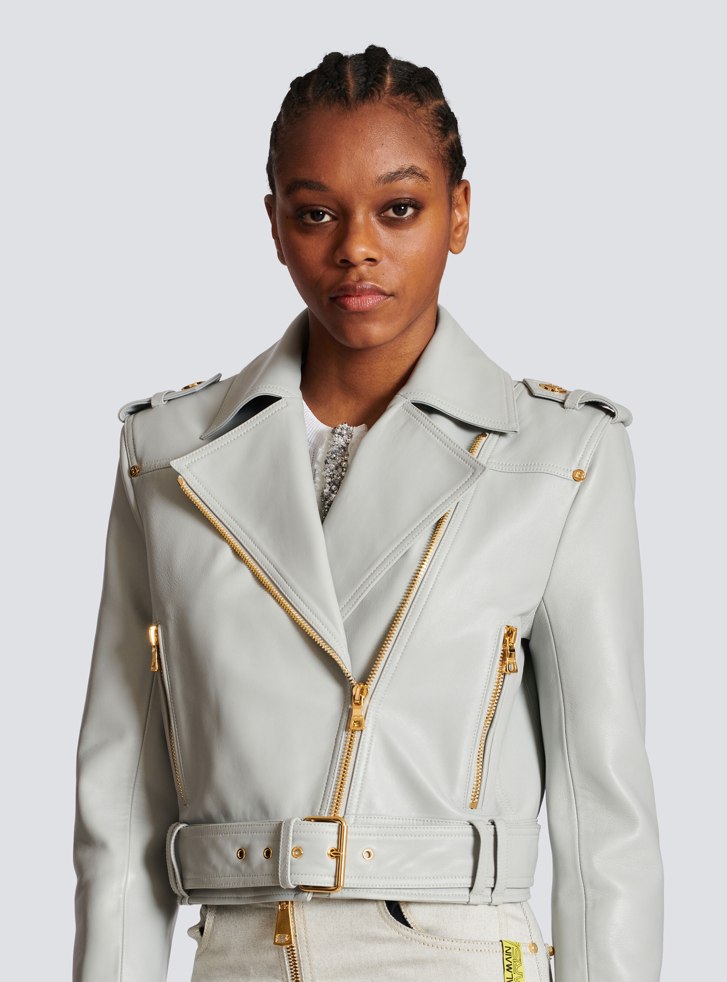Short leather biker jacket - 9