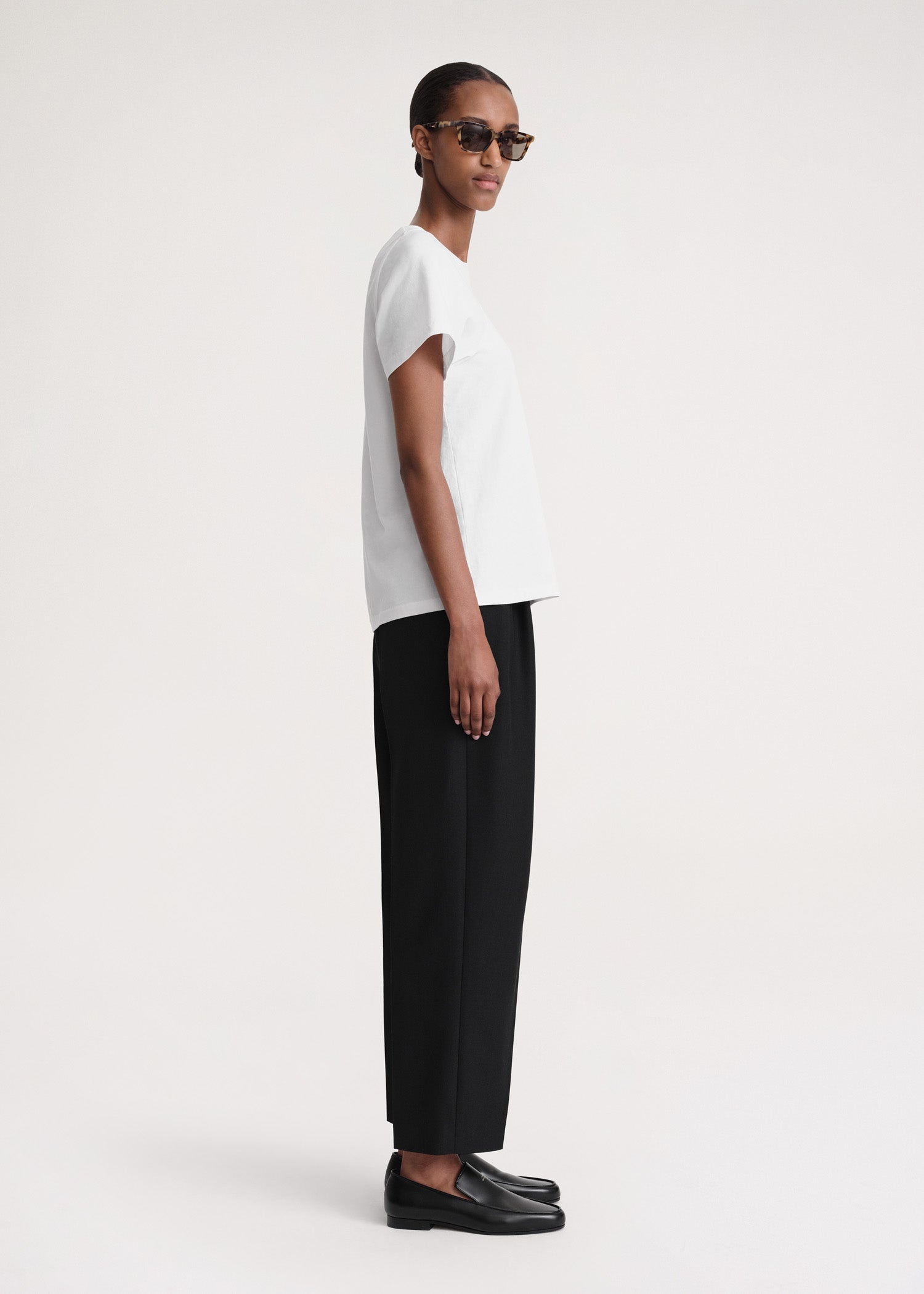 Curved seam tee off-white - 3