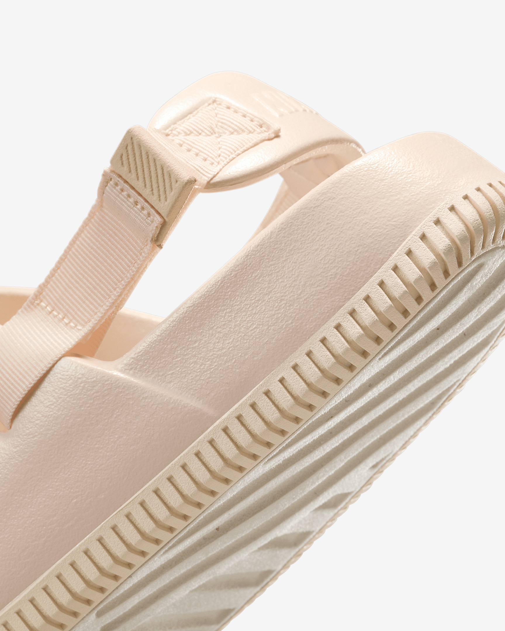 Nike Calm Women's Mules - 8