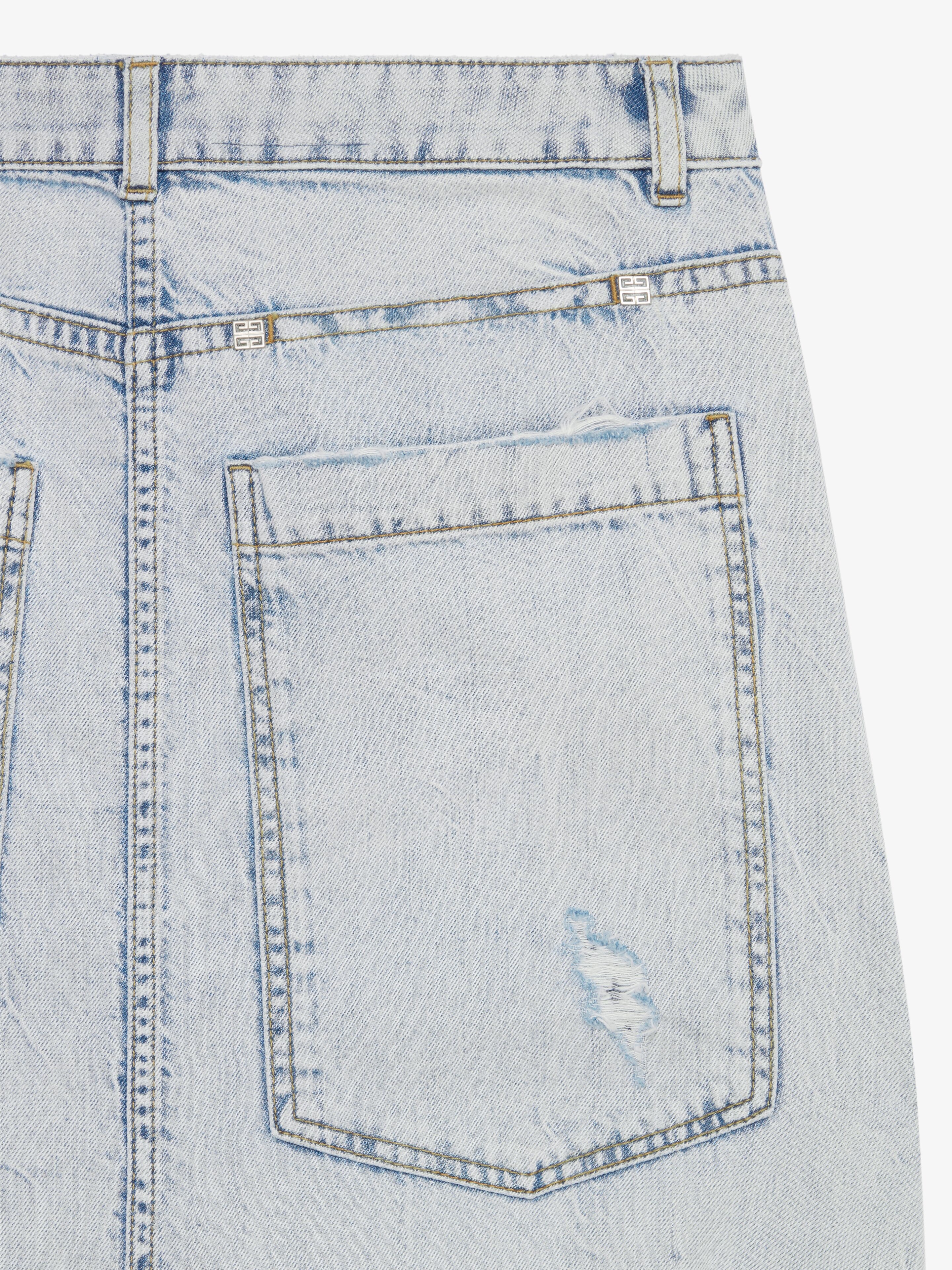 SKIRT IN DESTROYED DENIM WITH PATCHES - 6