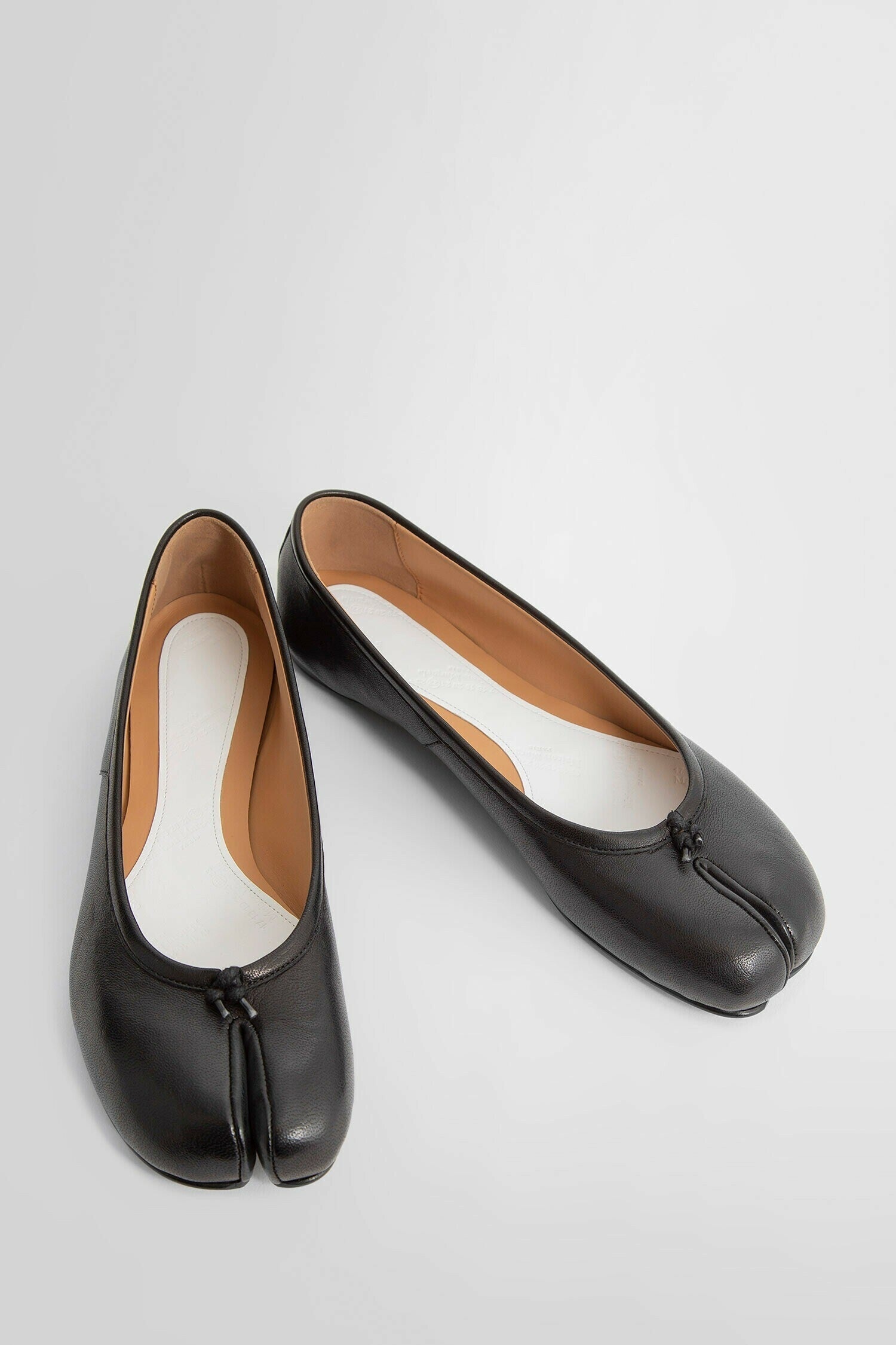 MAISON MARGIELA WOMAN BLACK FLATS - 6