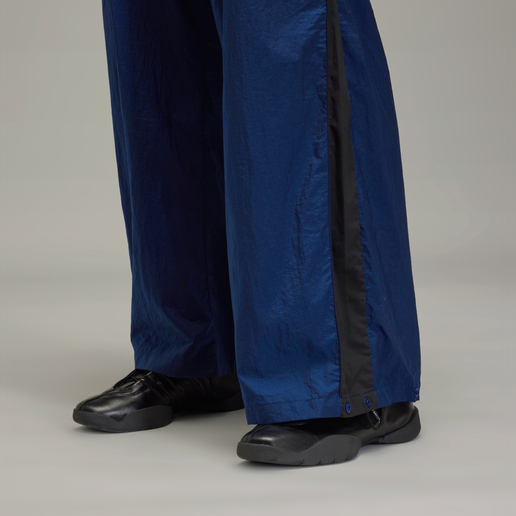 Y-3 Ultralight Nylon Pants - 7