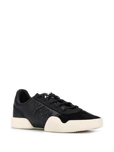 Y-3 low top Yunu sneakers outlook