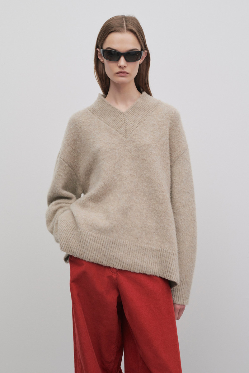 Fayette Top in Cashmere 3