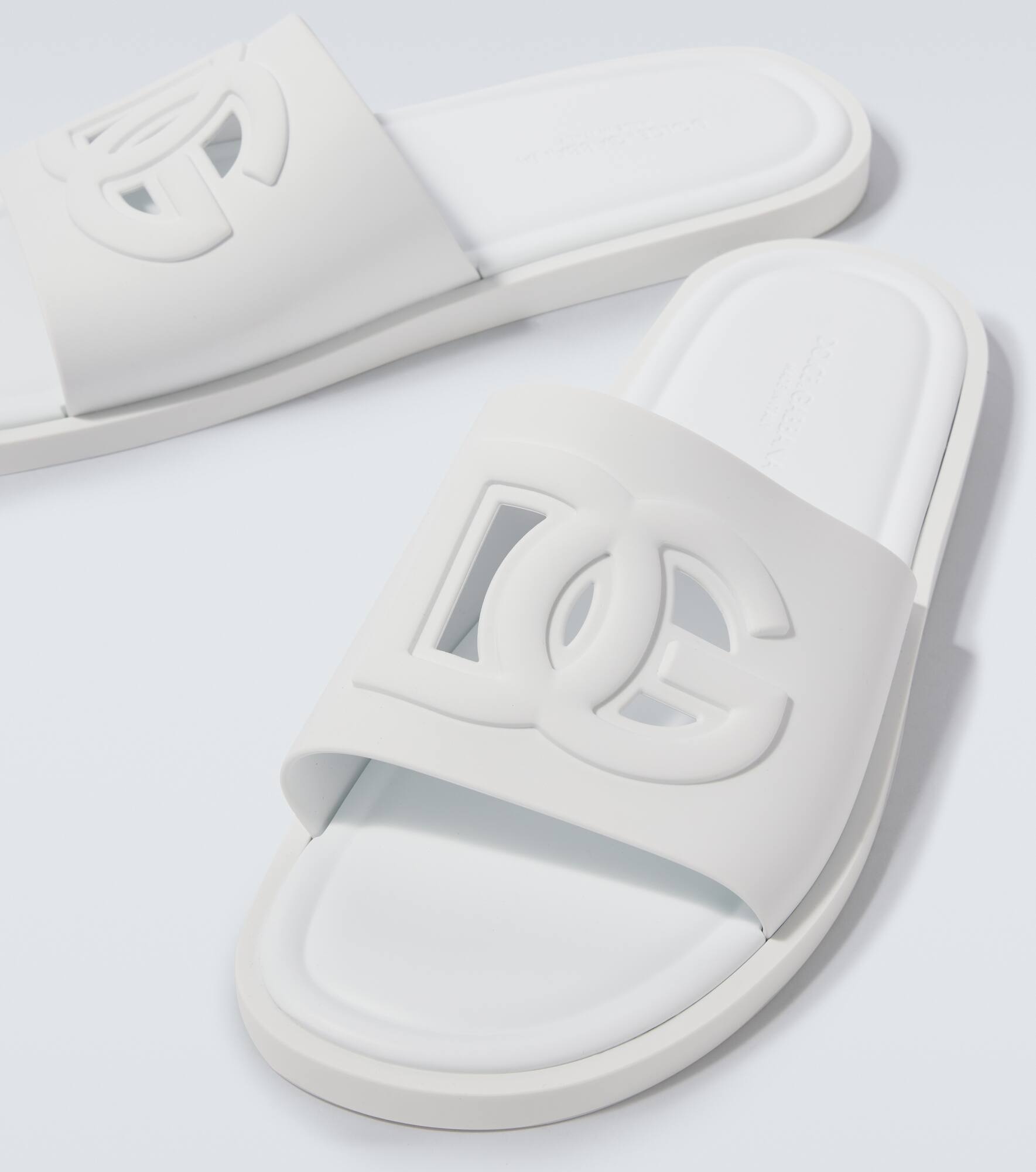 DG cutout slides - 3