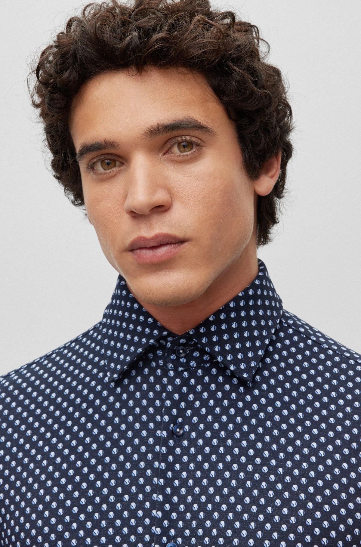 SLIM-FIT SHIRT IN PERFORMANCE-STRETCH COTTON BLEND - 3