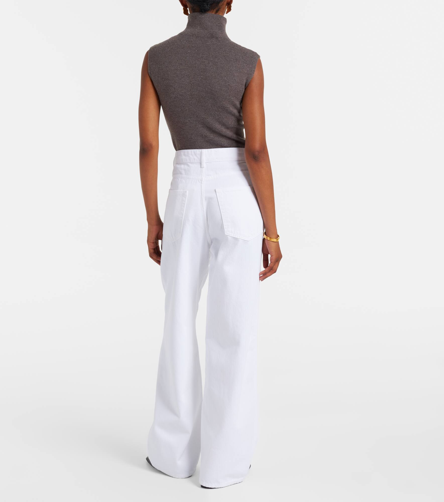 Low-rise wide-leg jeans - 3