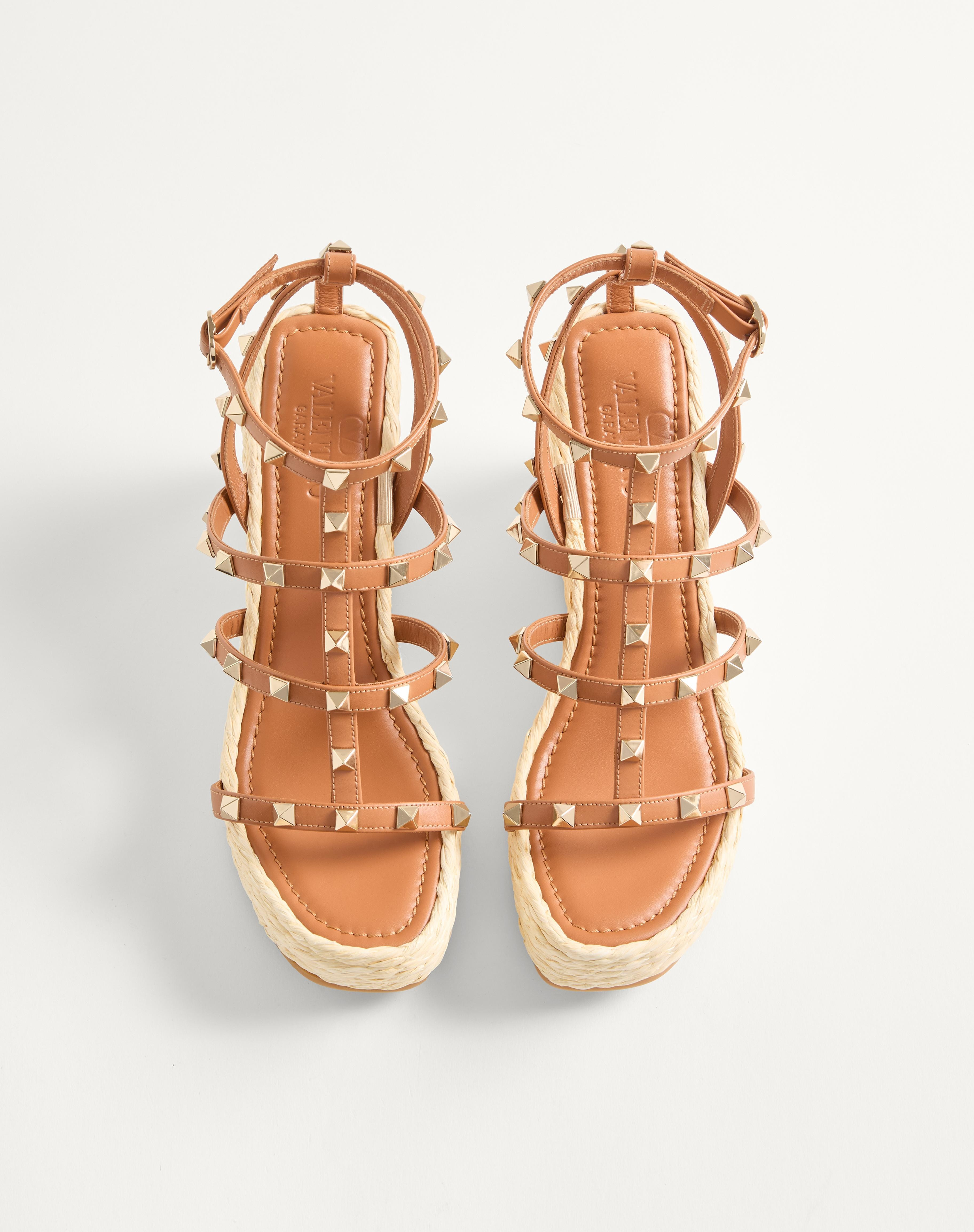 ROCKSTUD WEDGE SANDAL WITH CALFSKIN STRAPS 95MM - 4