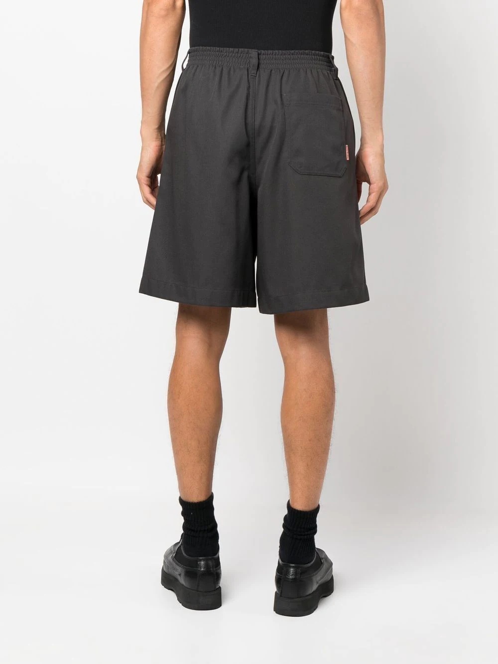 above-knee length bermuda shorts - 4