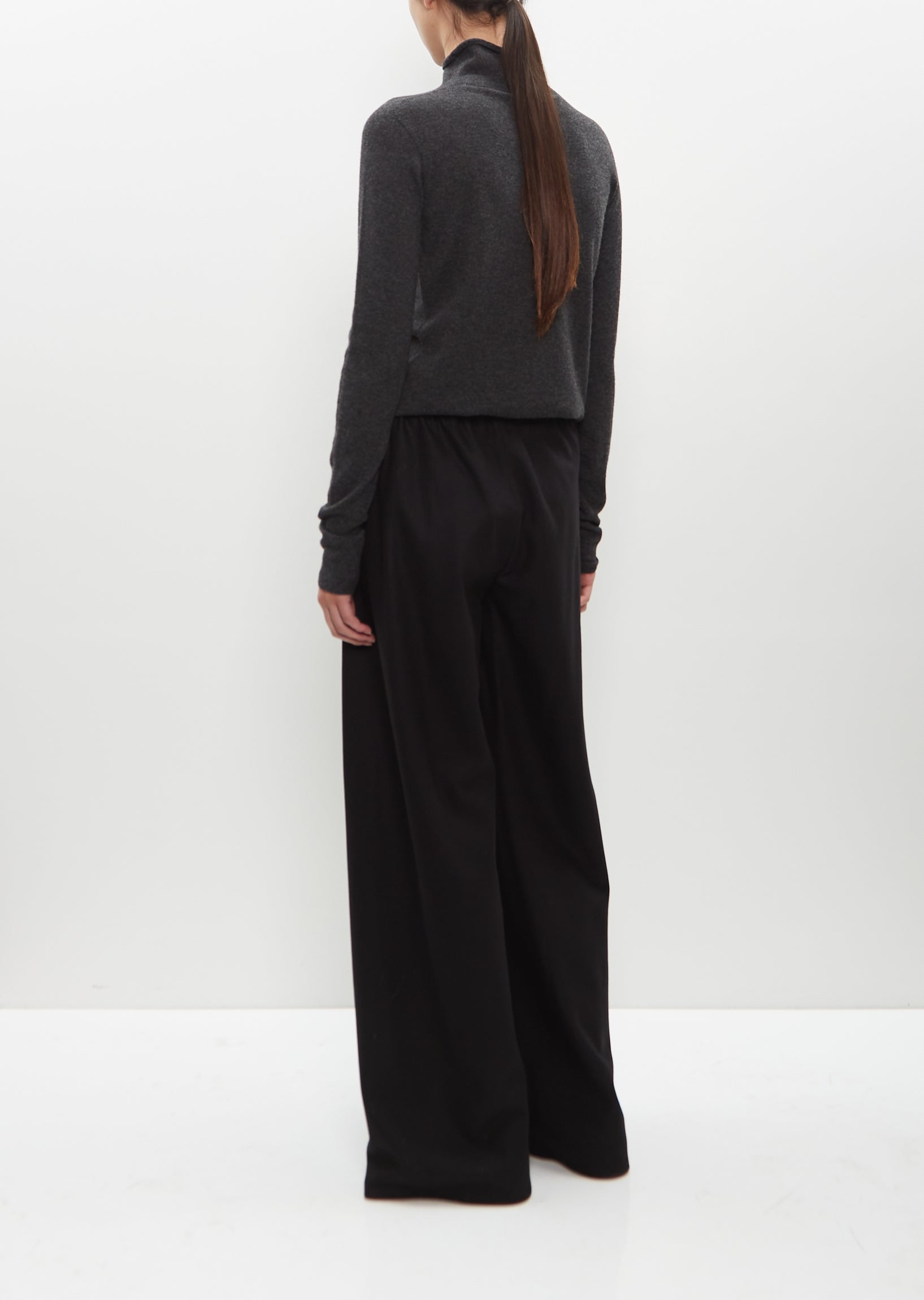 Cashmere Ilmo Top — Enzyme Black - 3
