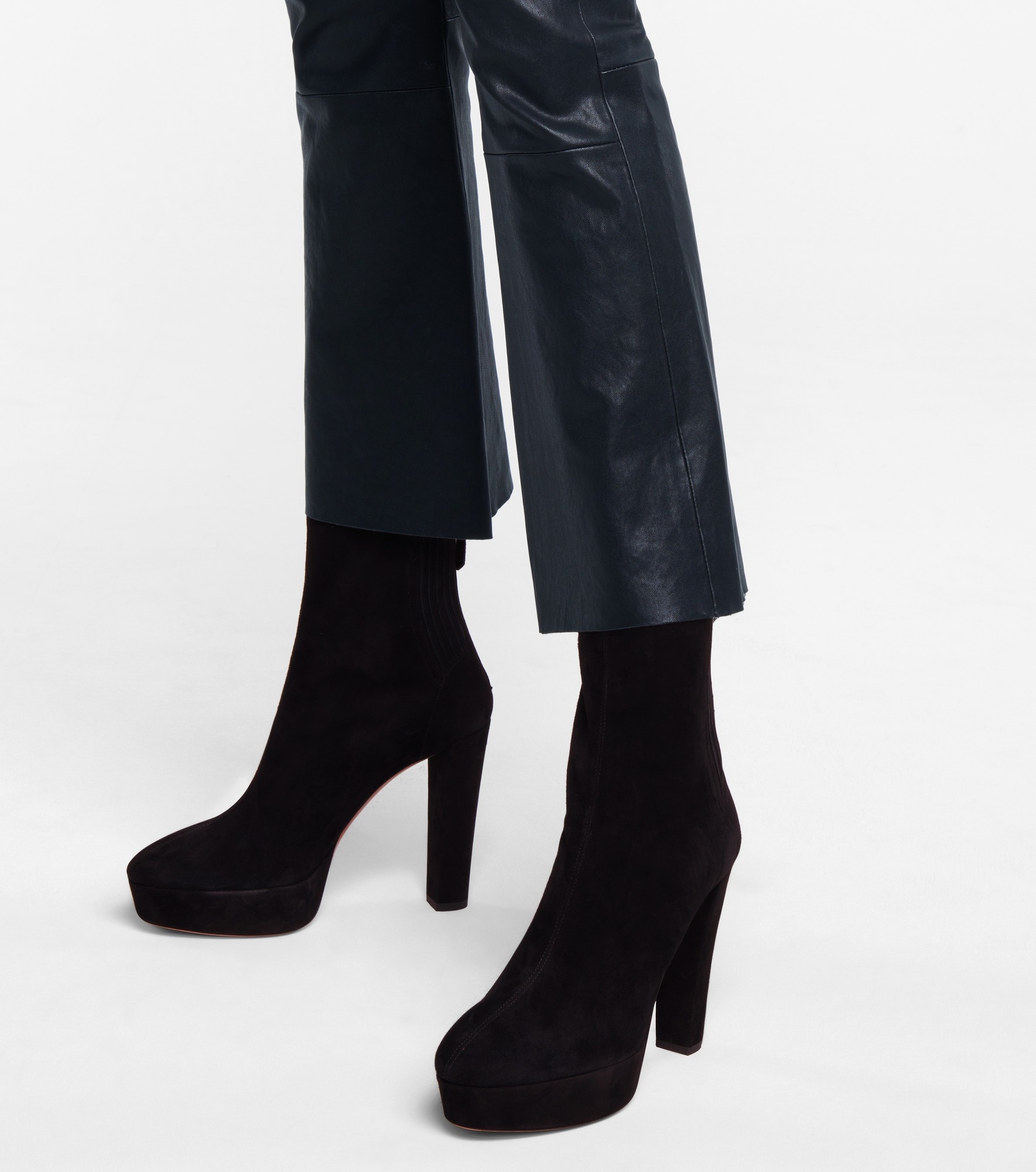 Saint Honore 120 suede platform ankle boots - 4