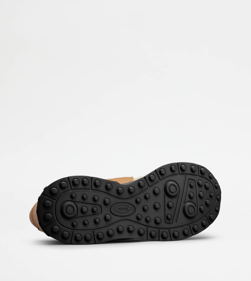 SNEAKERS IN LEATHER AND TECHNICAL FABRIC - BROWN 4