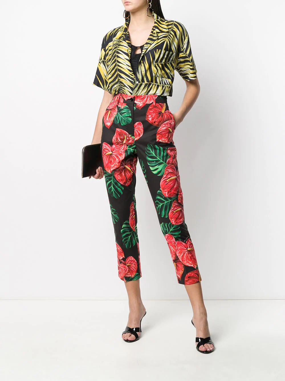 laceleaf print cropped trousers - 2