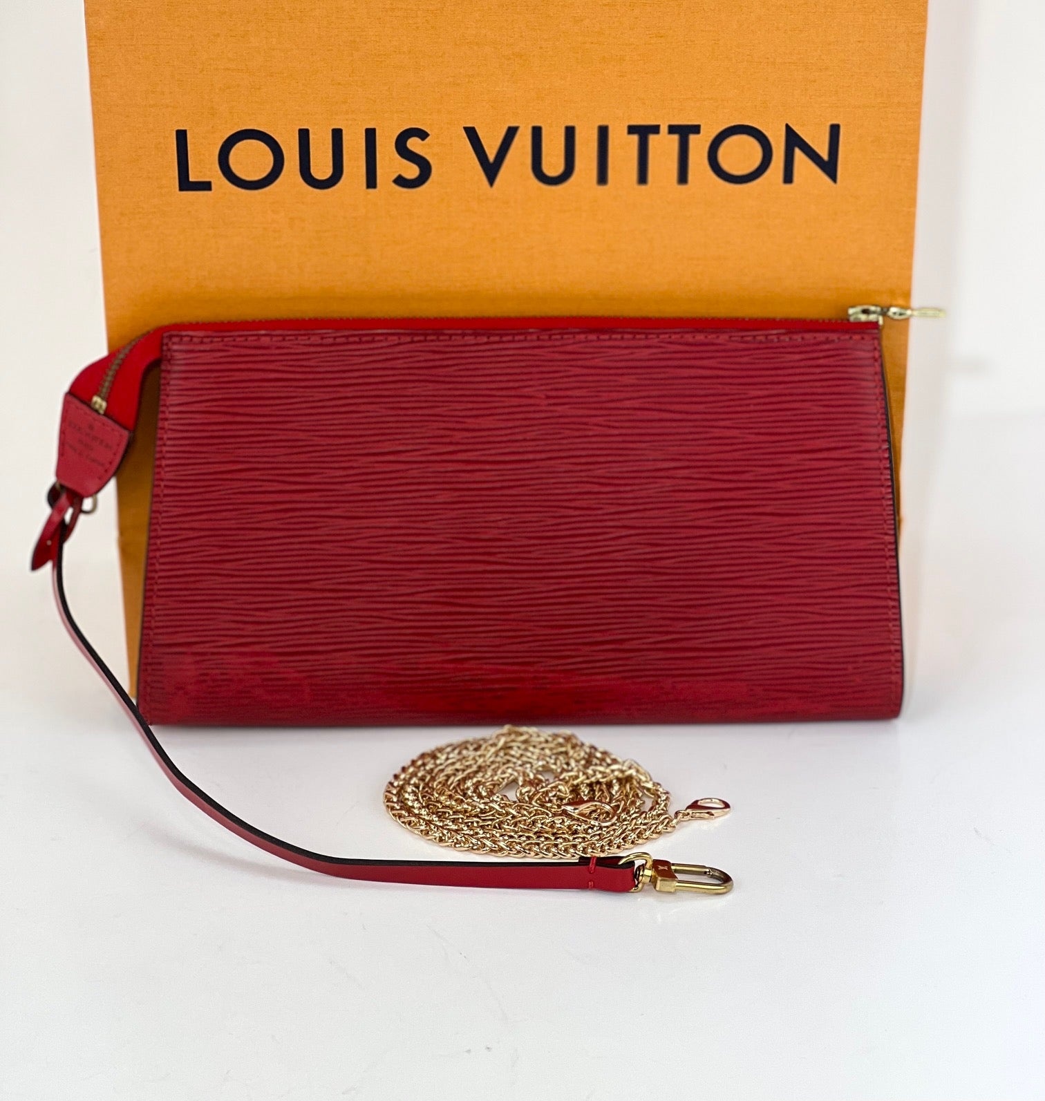 Louis Vuitton Handbag Epi 24 Pochette Accessories Red Leather Crossbody Bag Preowned - 4