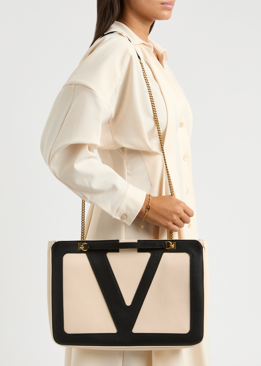 Valentino Garavani Viva Superstar Medium Leather Tote - 6