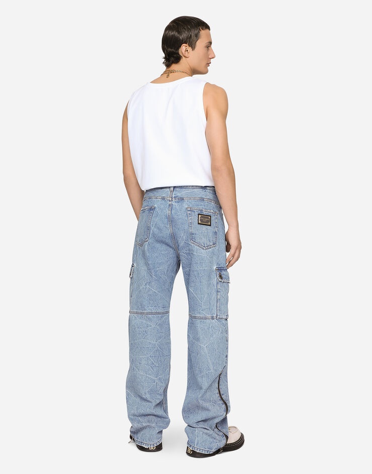 Oversize light blue wash jeans - 2