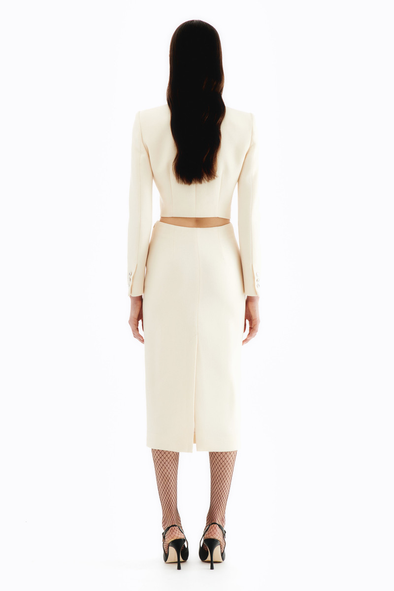 TWEED BOUCLE CROPPED JACKET WITH COLLAR 4