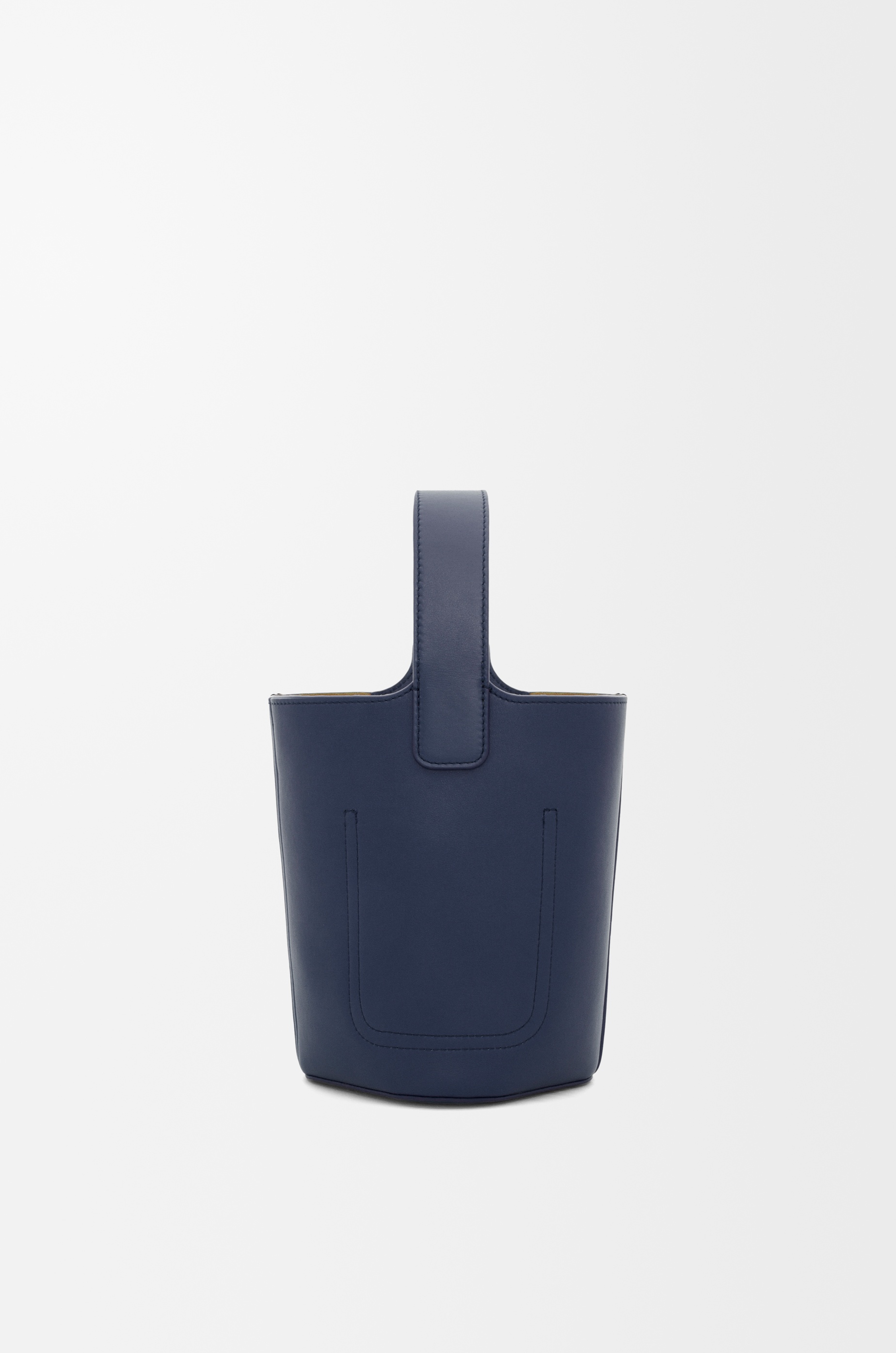 Mini Pebble Bucket bag in mellow calfskin - 3
