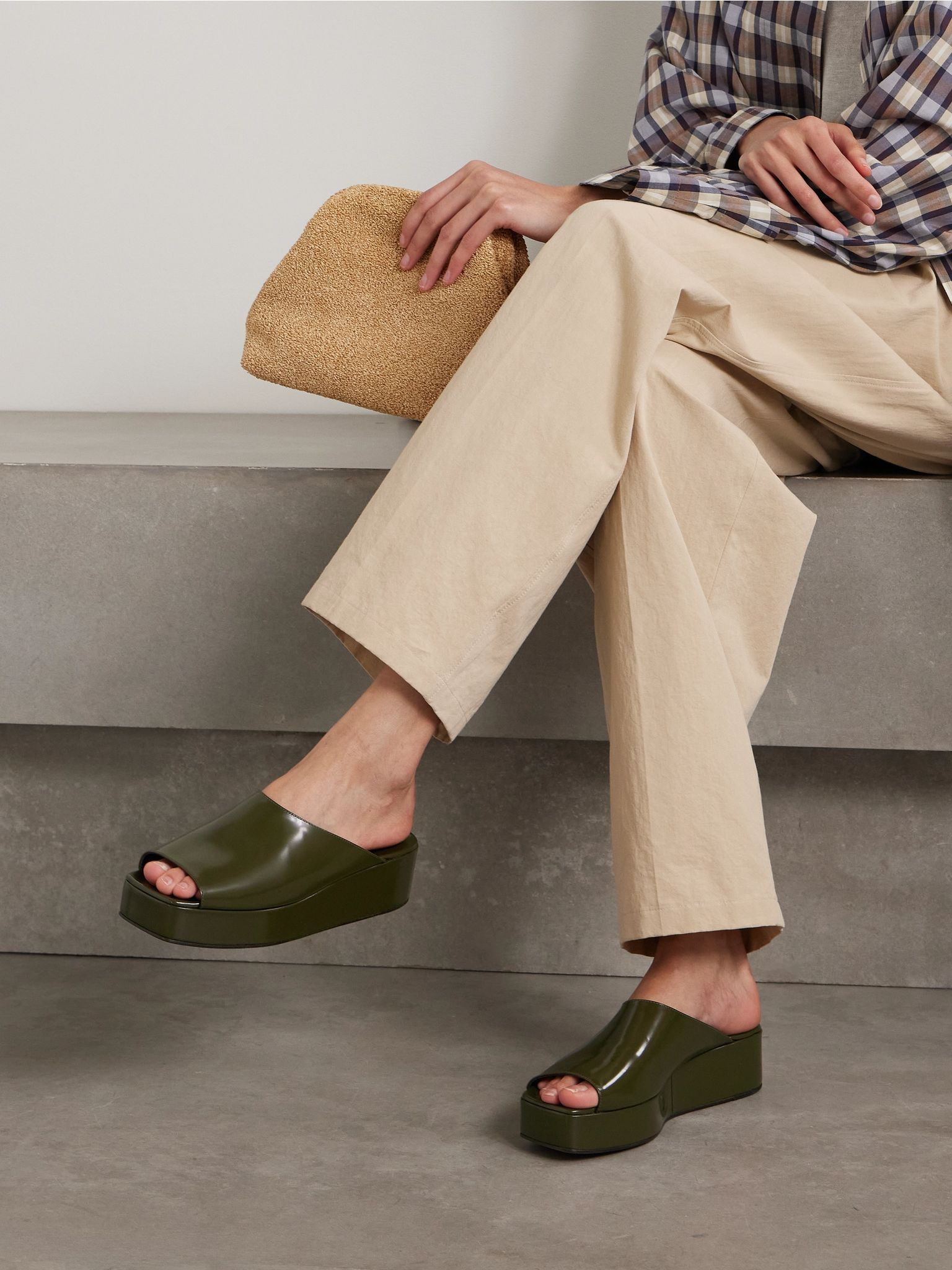 Emi glossed-leather platform slides Army green - 2