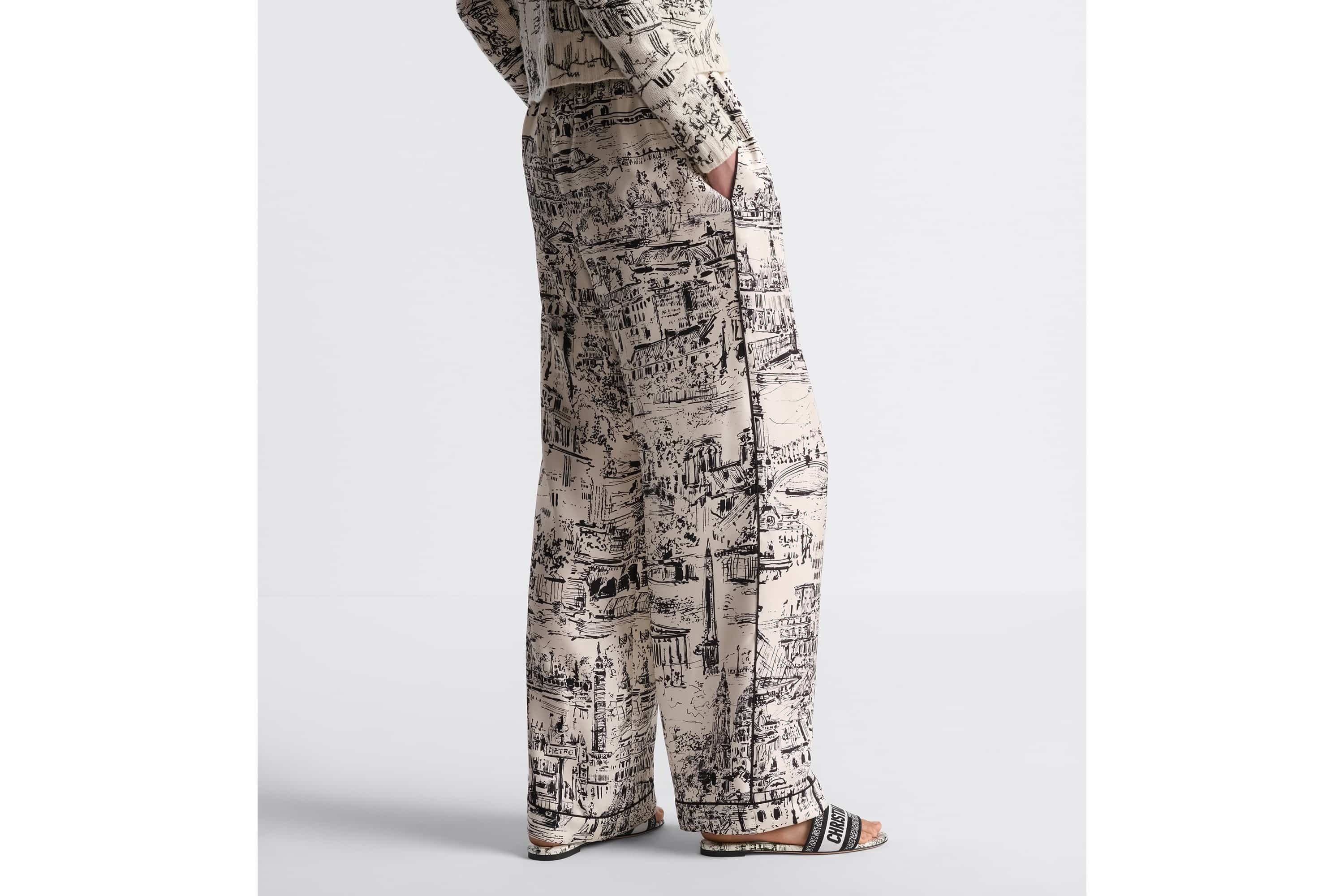 Pants - 4