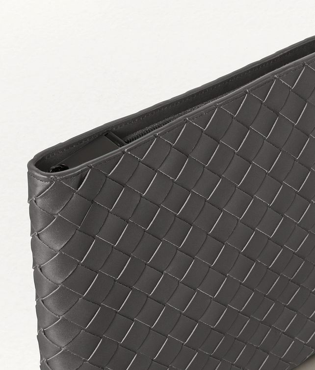 POUCH 3