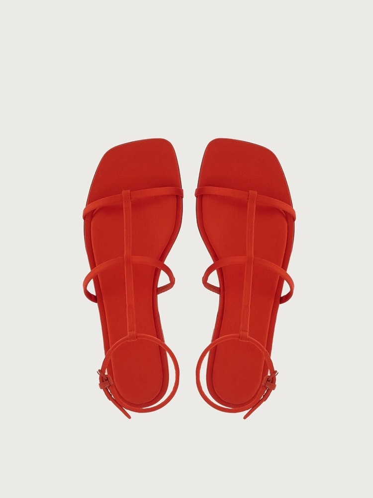 FLAT SANDAL WITH SQUARED TOE - 2