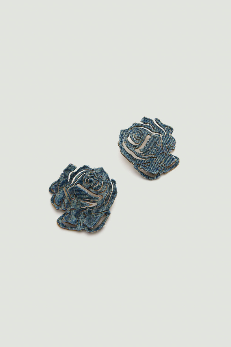 Maxi Rose Stud Earrings 1