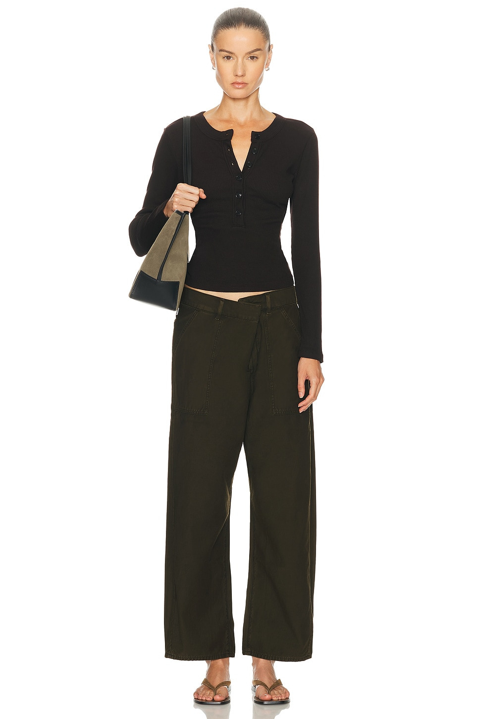 Varra Henley - 4