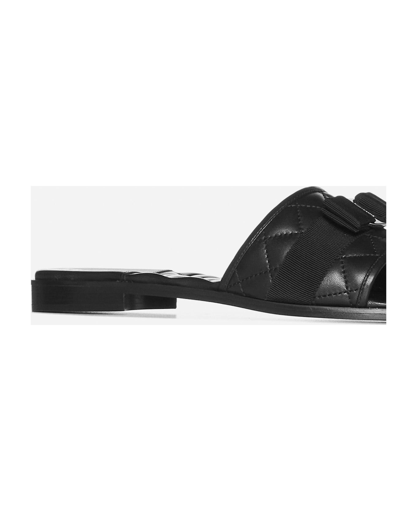 Love Cq Quilted Leather Flat Sandals - 4