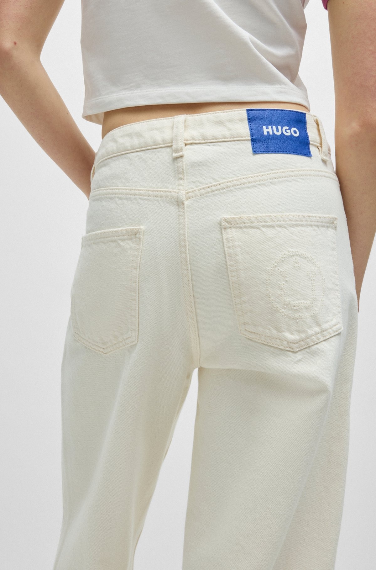 WIDE-LEG RELAXED-FIT JEANS IN DISTRESSED DENIM - 5