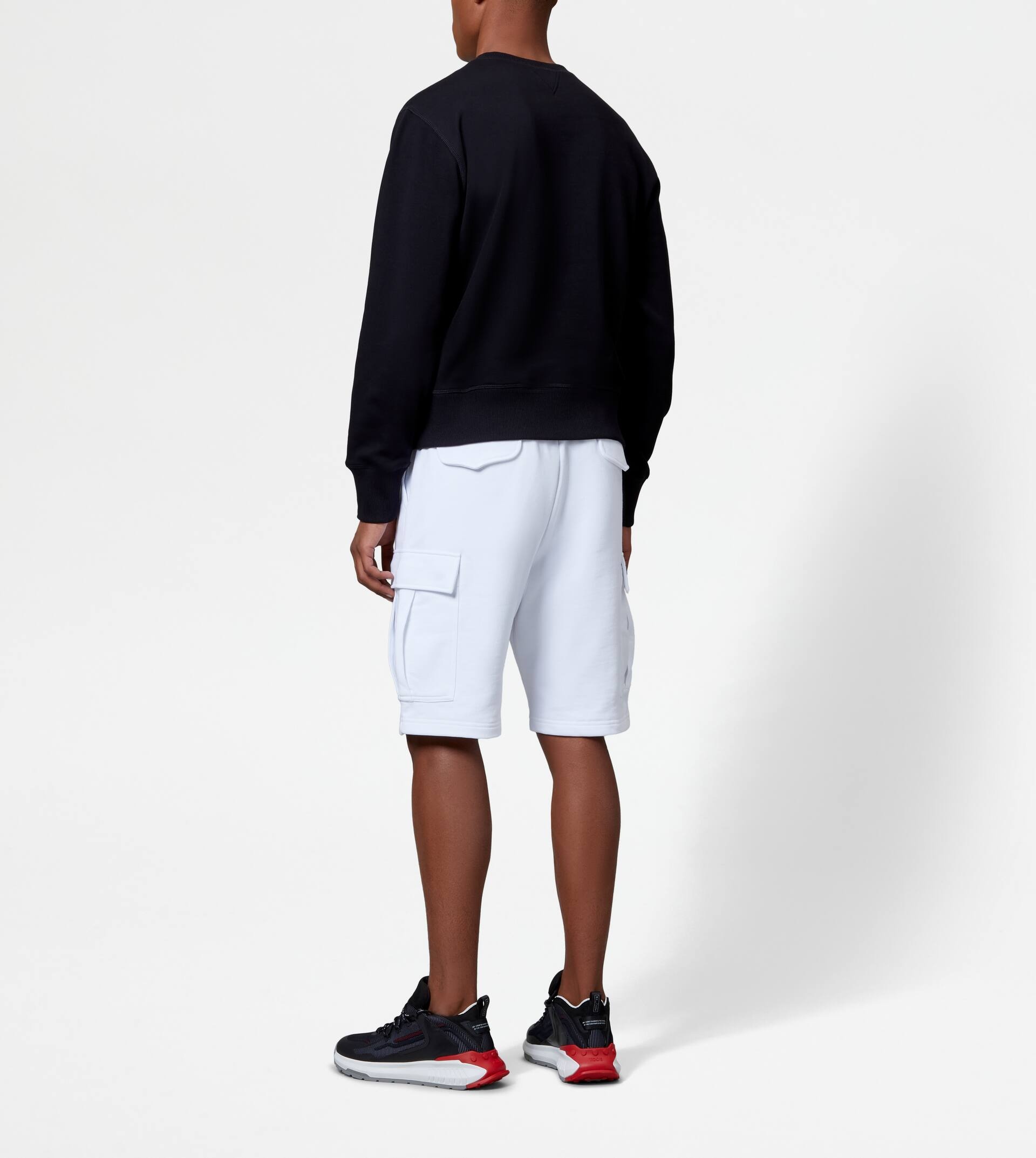 ROUND-NECK SWEATSHIRT NO_CODE - BLACK - 3
