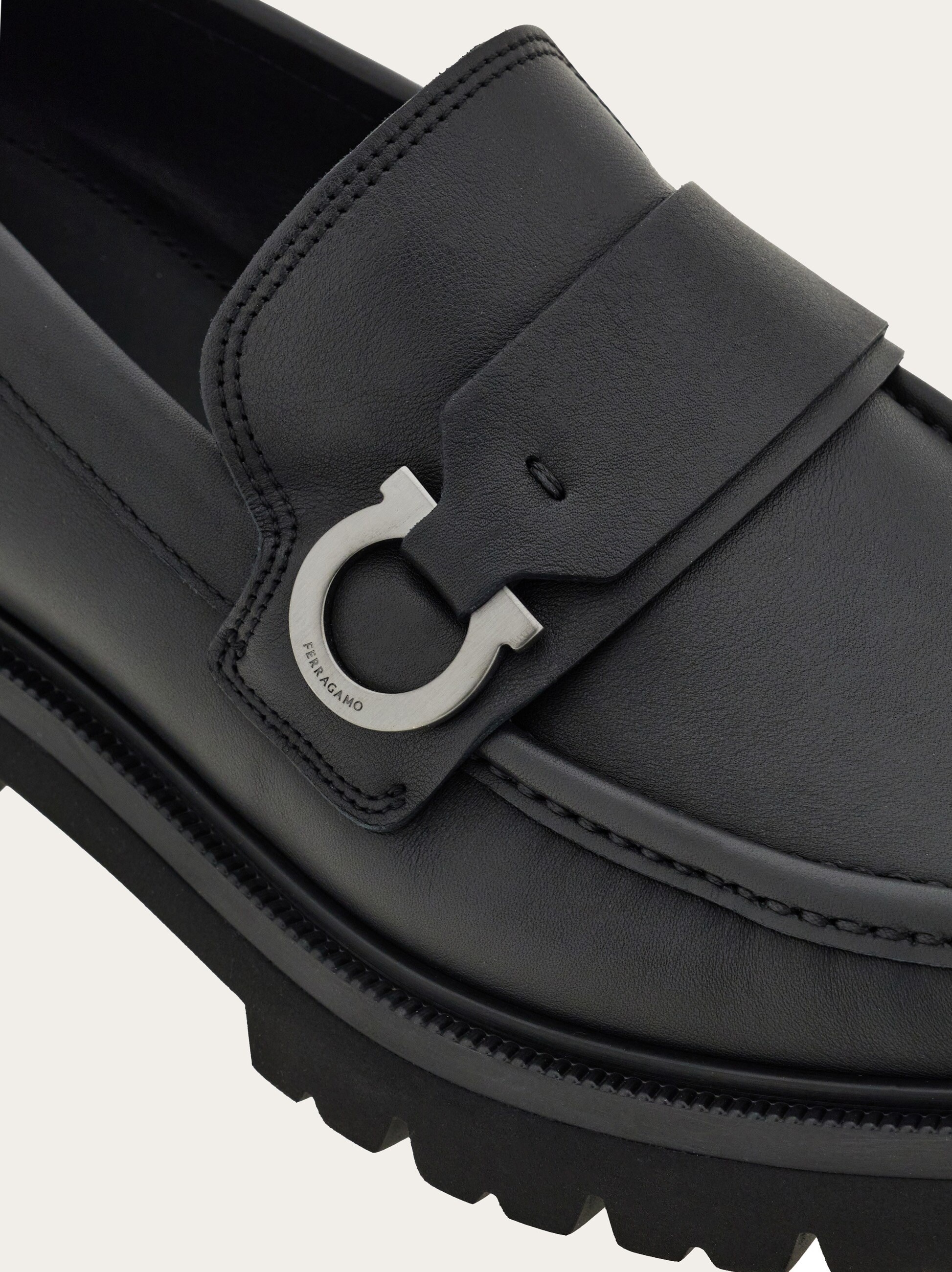Loafer with Gancini ornament - 7
