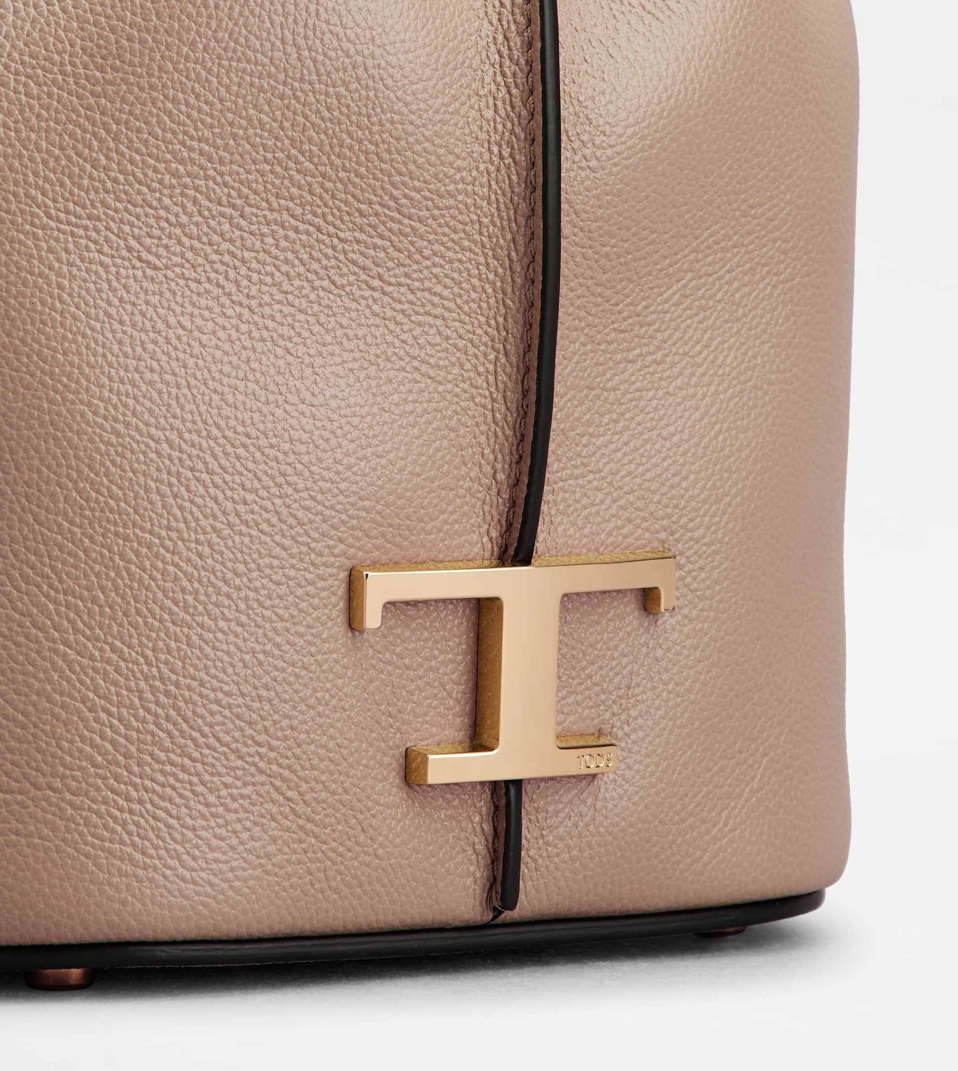 ショルダーバッグ・ポシェット TOD'S TIMELESS MICRO GRAINY LEATHER BUCKET BAG TOD'S TODS 2WAYハンドショルダー TIMELESS BUCKET BAG MICRO