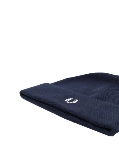 Fred Perry logo-embroidered beanie hat outlook