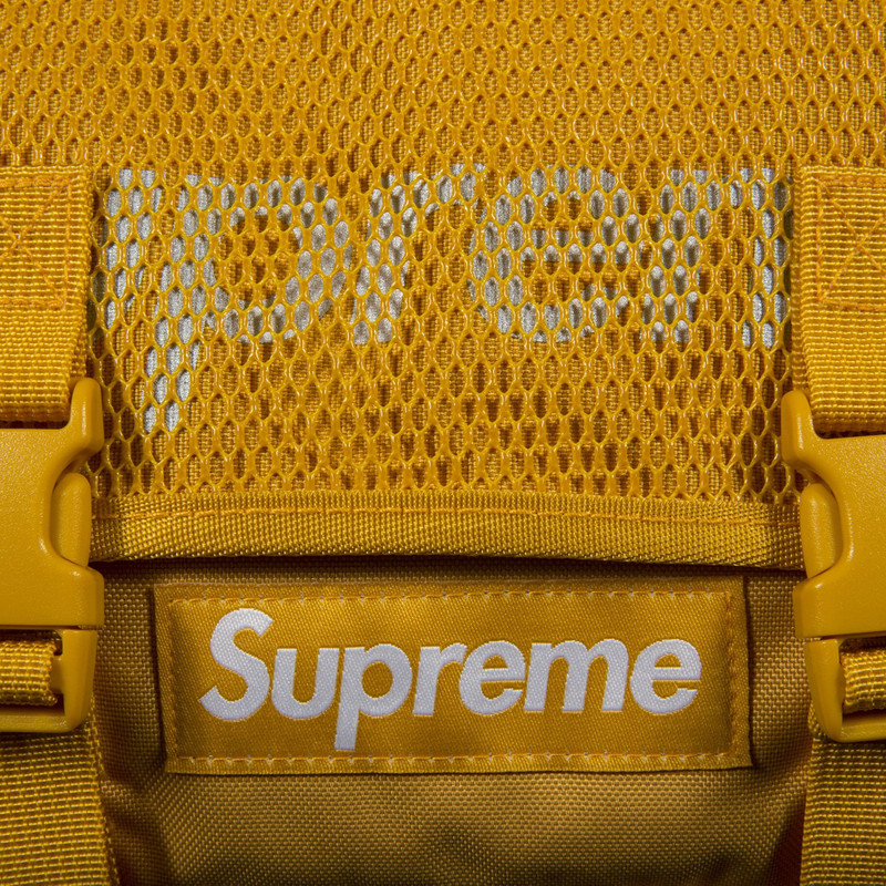 Supreme Supreme Waist Bag 'Gold' outlook