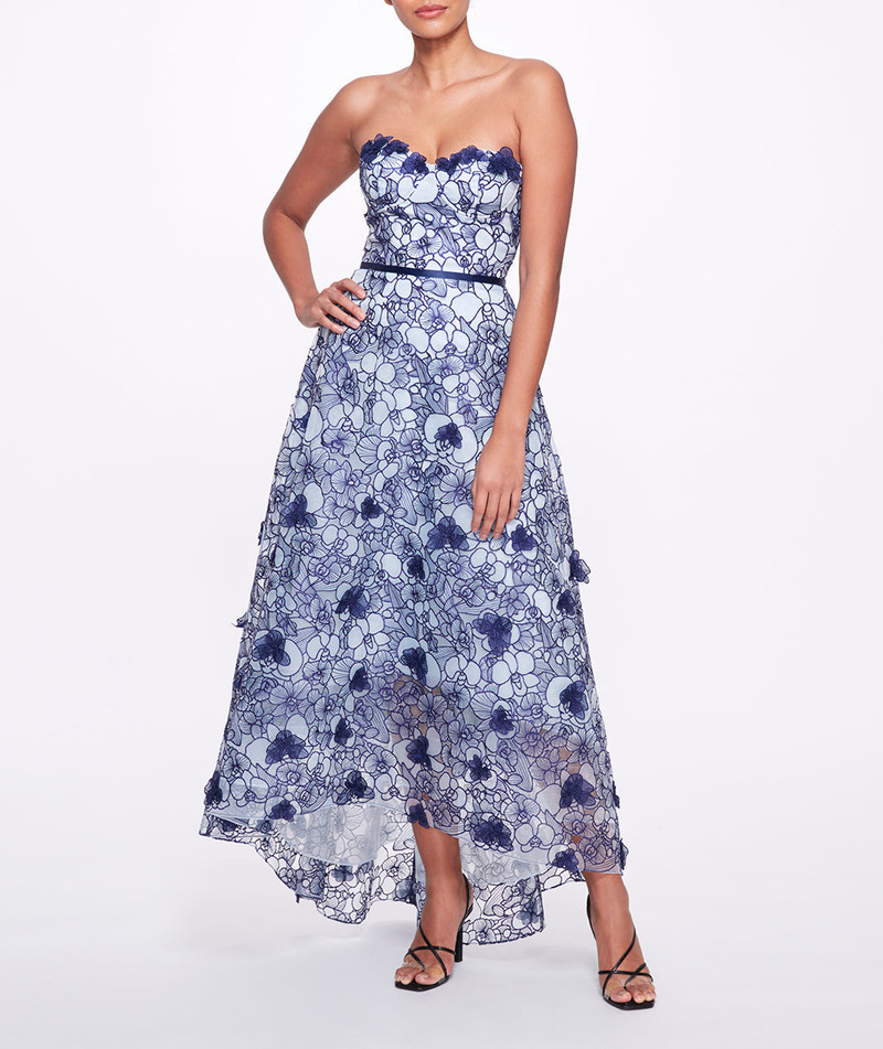 STRAPLESS ORGANZA GOWN 1