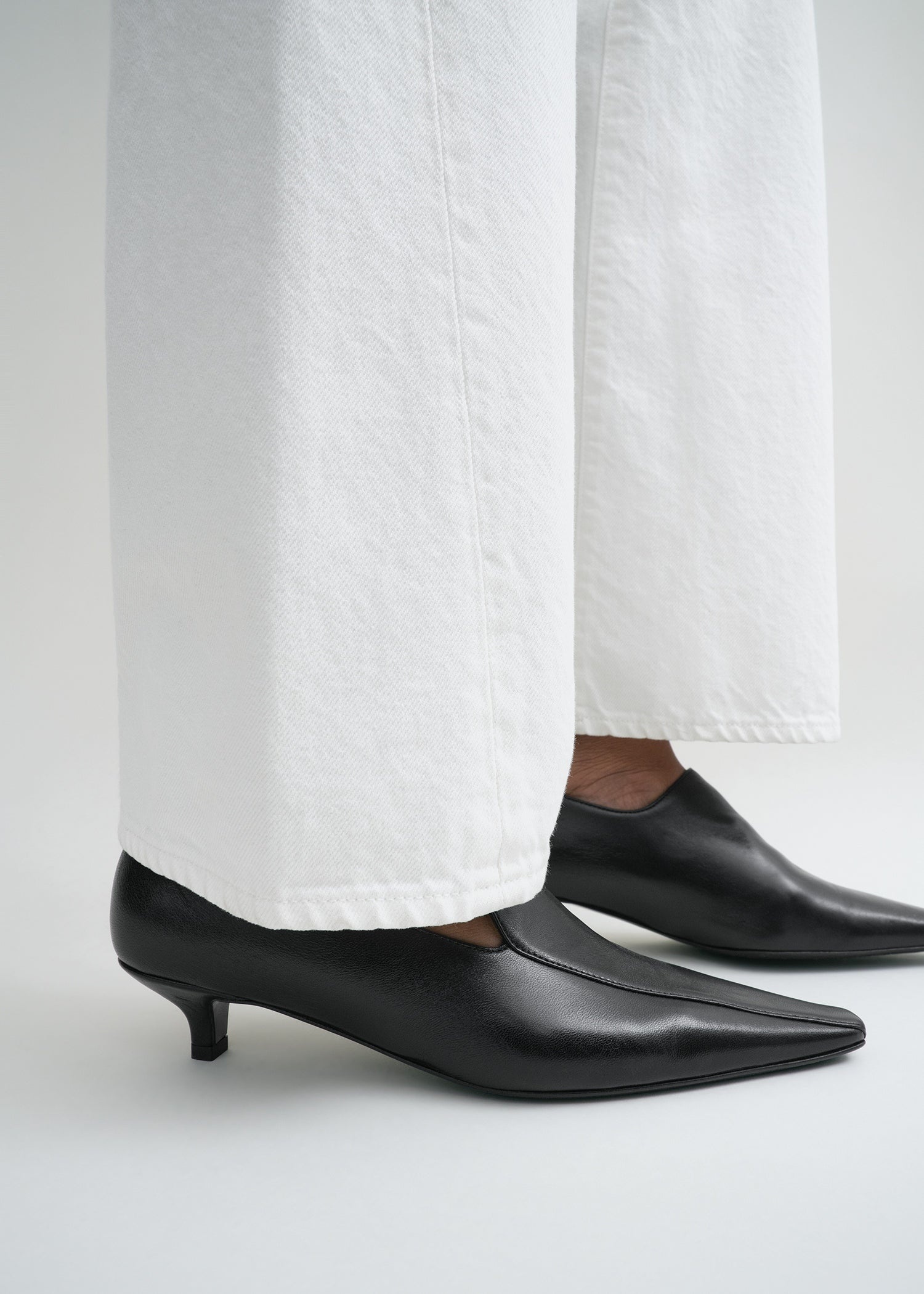 Leather kitten loafers black - 3