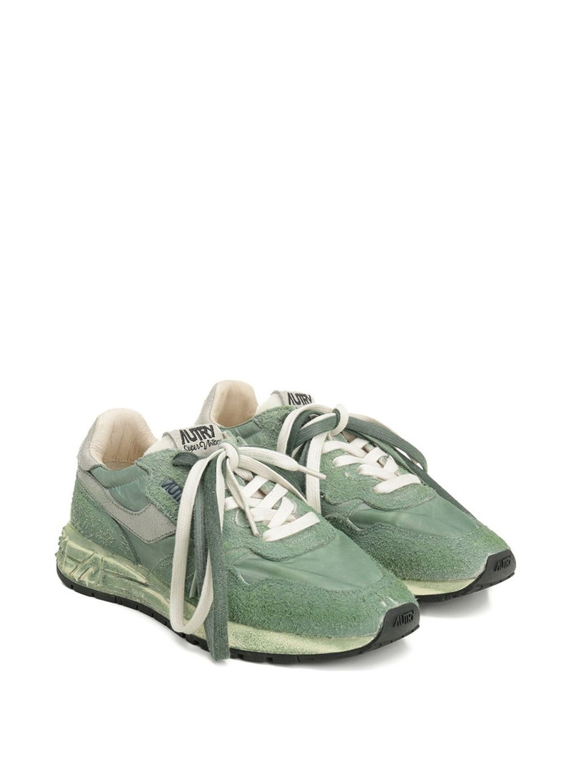 AUTRY Super Vintage sneakers outlook